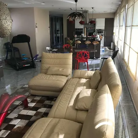 Daire App 4 Pers Design Propre Clair Et Spacieux 100 M2 *